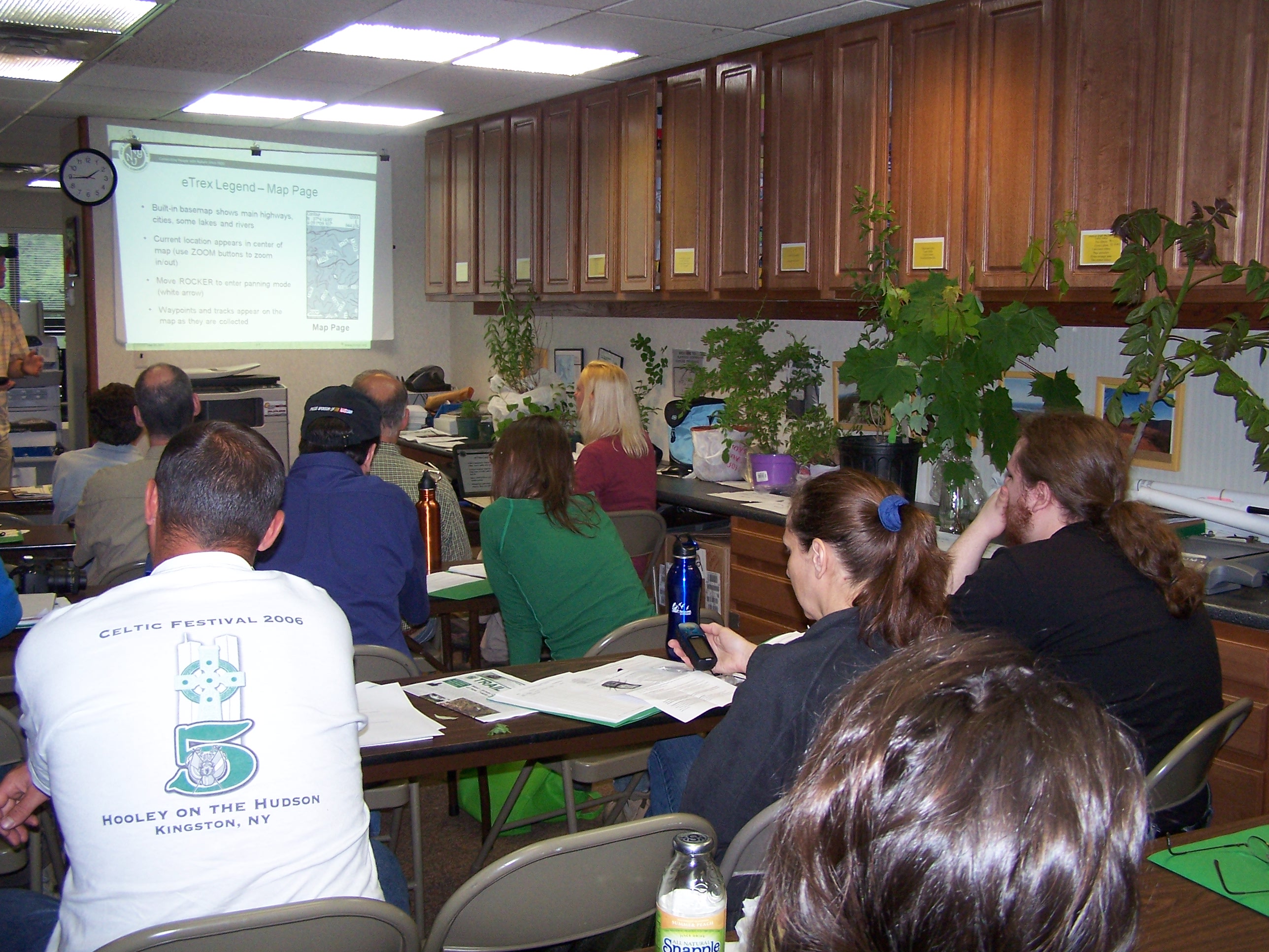 Class of students learning advanced invasive plant identification