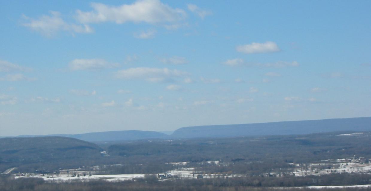 West-facing view over the Delaware Water Gap from the 1-60 Overlook - Photo by Daniel Chazin