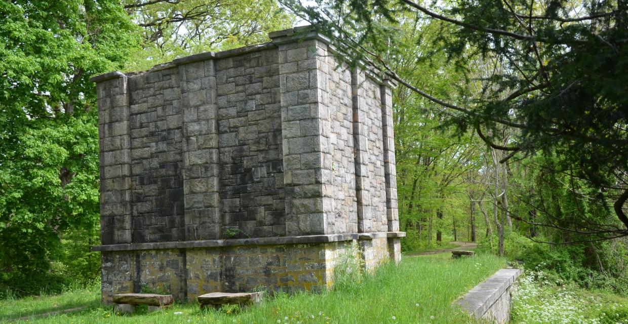 Weir on the Old Croton Aqueduct. Photo: Jane Daniels