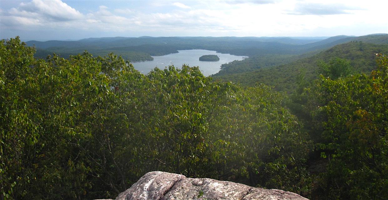 Greenwood Lake from the A.T. on Bellvate Mountain - Photo by Daniel Chazin