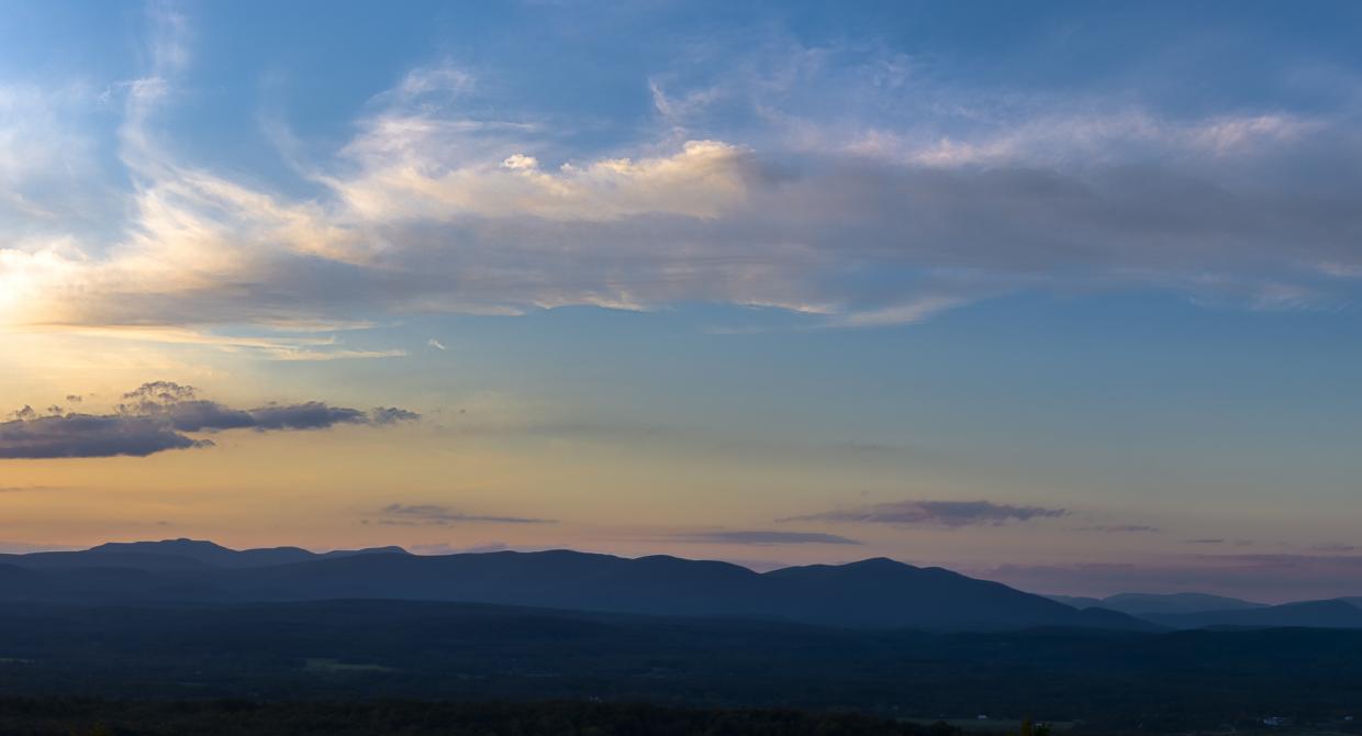 Rondout Valley and Catskill Sunset. Photo by Steve Aaron.