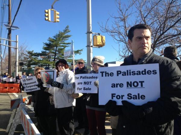 Rally for the Palisades