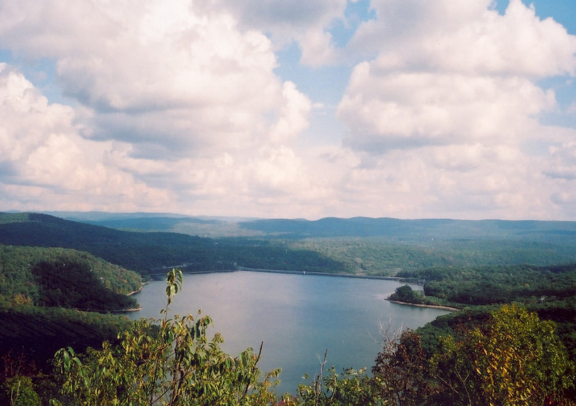 iew of Monksville Reservoir from Horse Pond Mountain