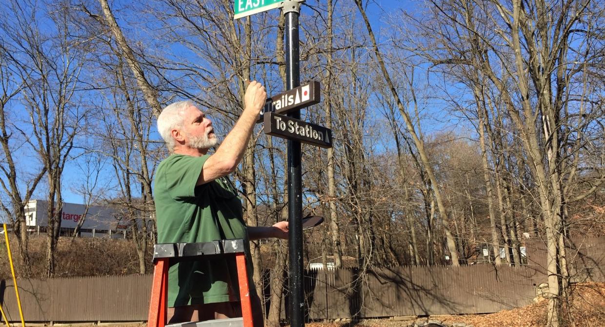 New Signage Improving Navigation from Tuxedo Station to Harriman