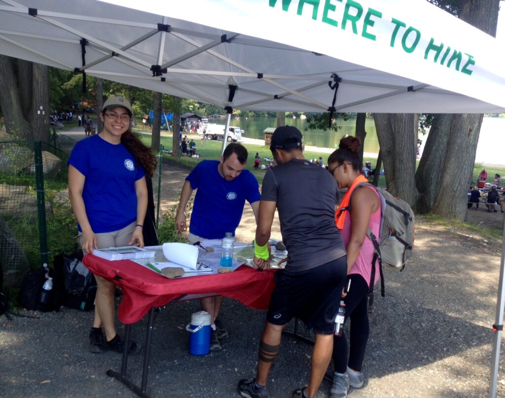 Bear Mountain Stewards, 2016. Photo by Sona Mason.