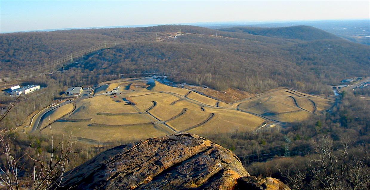 Ramapo Torne/Raccoon Brook Hills Trail Loop from Reeves Meadow. Photo by Daniel Chazin