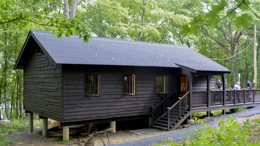 Learning Pavilion at the Welch Trail Education Center
